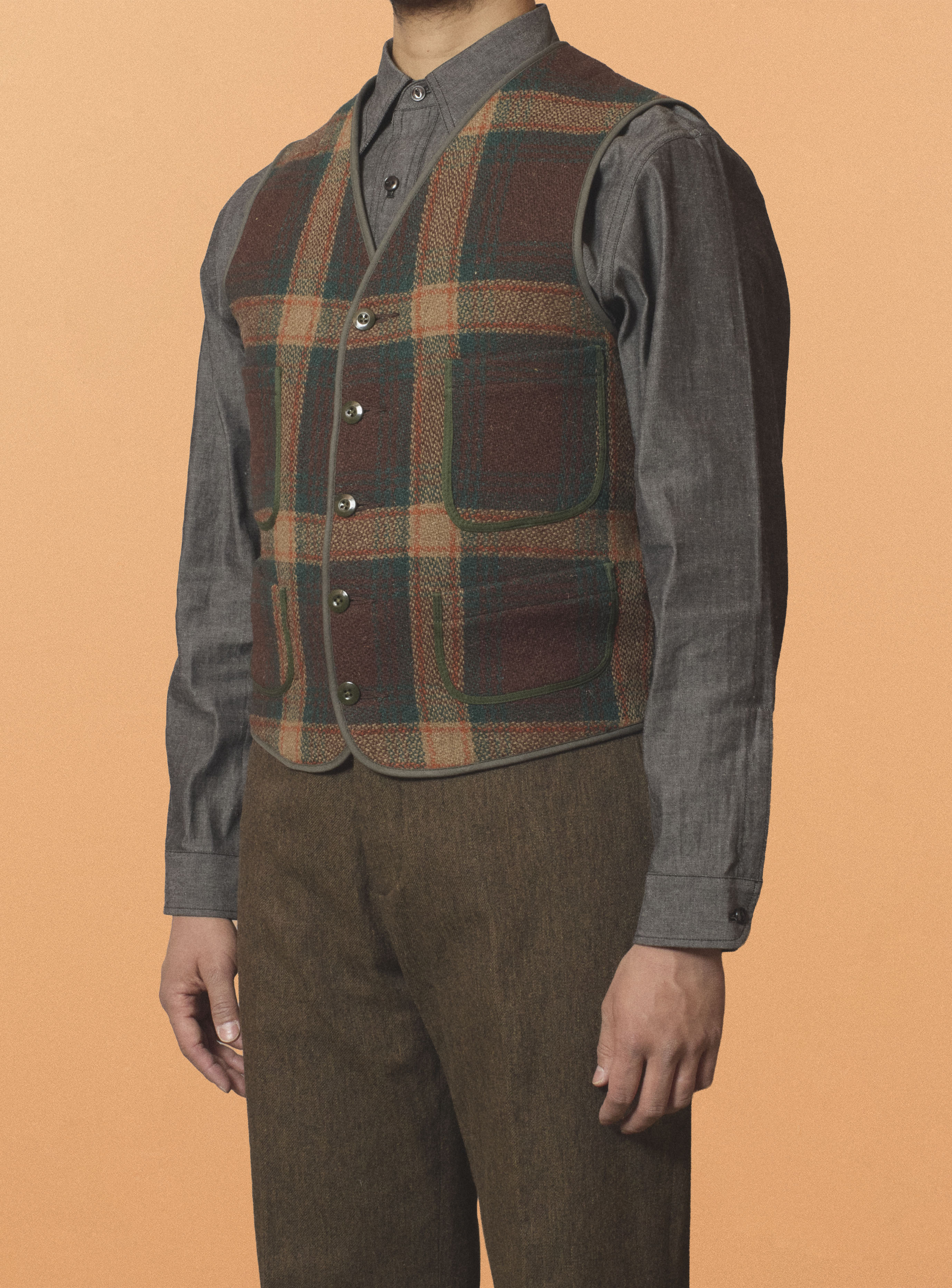 G&F Co.- WOOL VEST _ PLAID