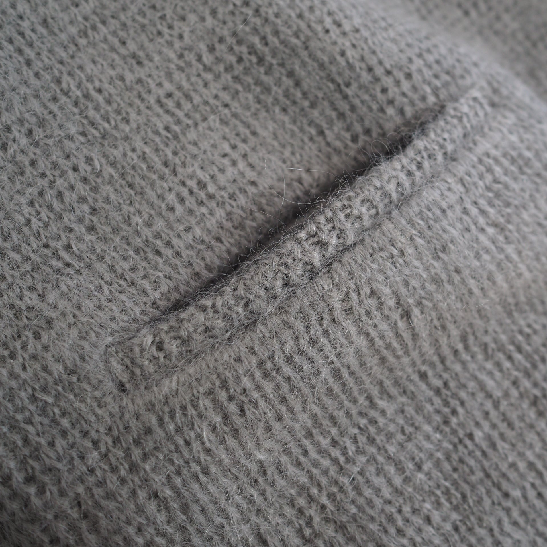 G&F Co.- MOHAIR KNIT CARDIGAN_SMOKE